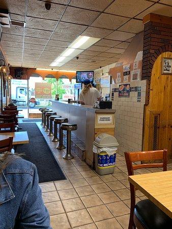 Brother's Pizzeria